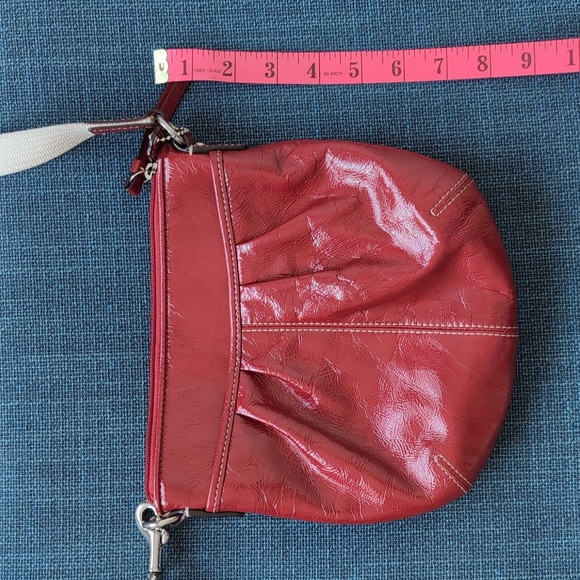 COACH PATENT CROSSBODY EUC - Picture 10 of 13